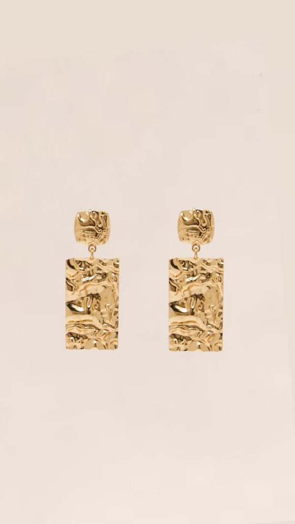 Nýchta Earrings