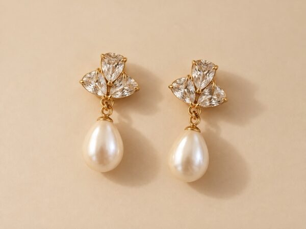 Amelie Perle Earrings